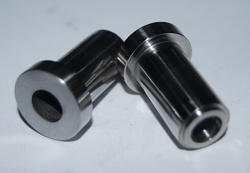 ASTM Plastic Injection Mold Parts ISO 9001 Support Pin Stepped Guide Post Groove Guide Pin