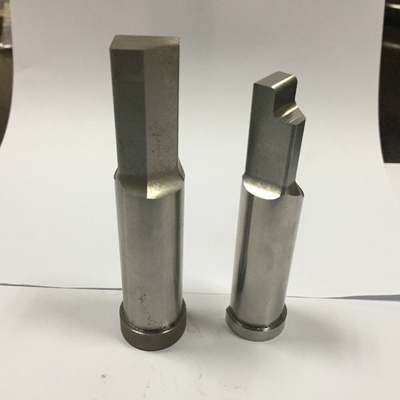 Stepped Die Punch Pins M2 Material DIN 9861 D SKH51 HSS Piercing Punches