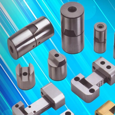 SUJ2 HRC62 Precision Mold Parts Locating Taper Pin Set , Round Tapered Interlock