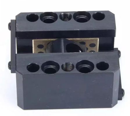 SS400 Graphite Precision Plastic Mould Parts Oilless Slide Core Units