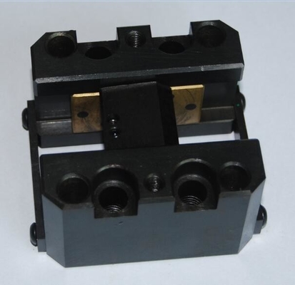 Hardened Injection Mold Components Oil Free Slide Core Units For Loose Core ISO 9001